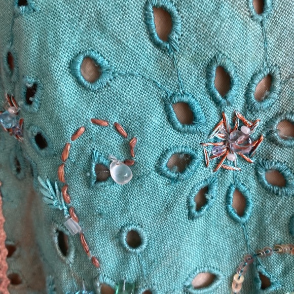 Amazing design skirt. Made in England. - Picture 3 of 4